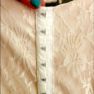 Lace and Tulle Dress - L